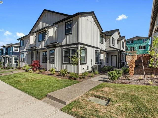 Townhouse for sale in Oregonia