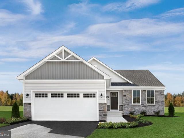 House for sale in Falling Waters, West Virginia