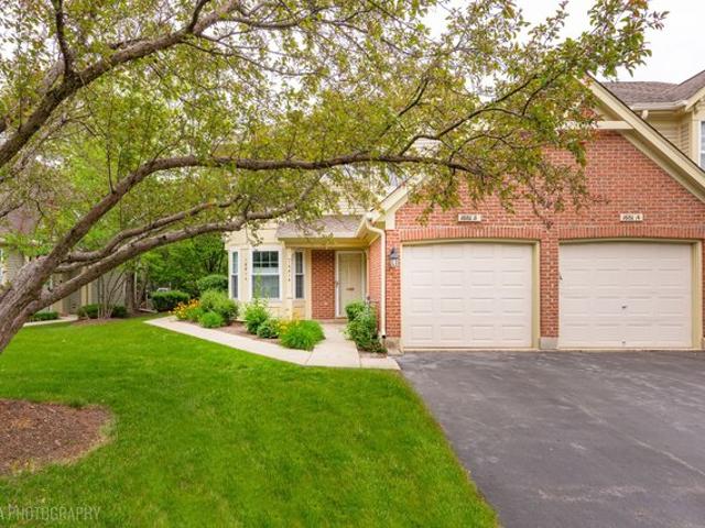 Condo for sale in Mchenry, Illinois