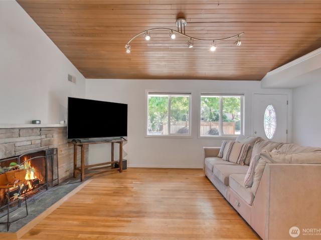 House for sale in North City, Shoreline