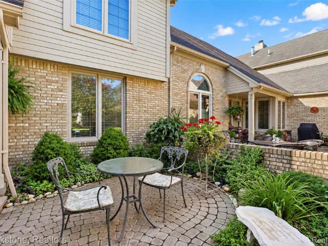 Condo for sale in Cobblestone Ridge, Macomb Township