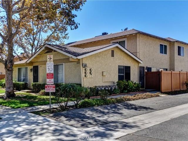 Townhouse for sale in Cerritos, California