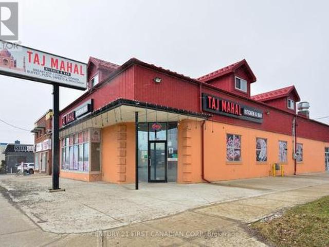 Commercial for sale in London