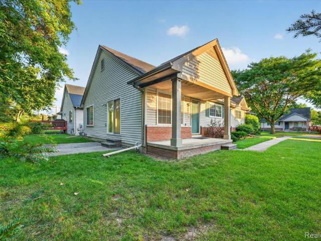 Condo for sale in Roseville, Michigan