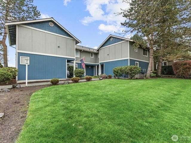 Condo for sale in Monroe, Washington