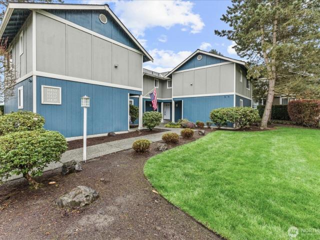 Condo for sale in Monroe, Washington