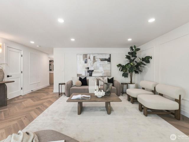 House for sale in Bellevue, Washington