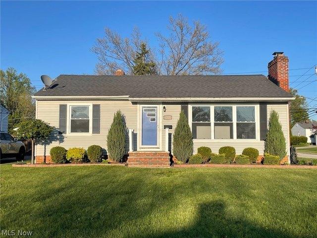 House for sale in Wickliffe, Ohio