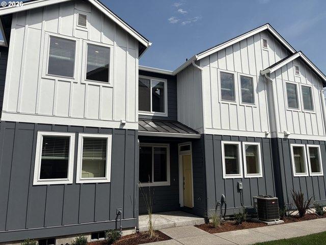 Townhouse for sale in Oregonia