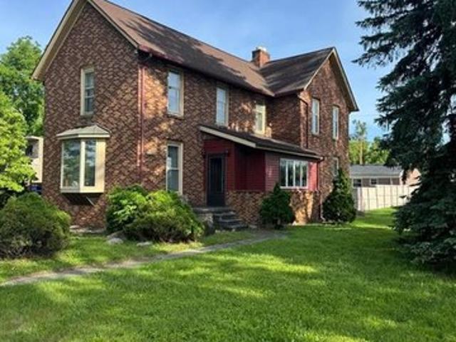 House for sale in Pontiac, Michigan