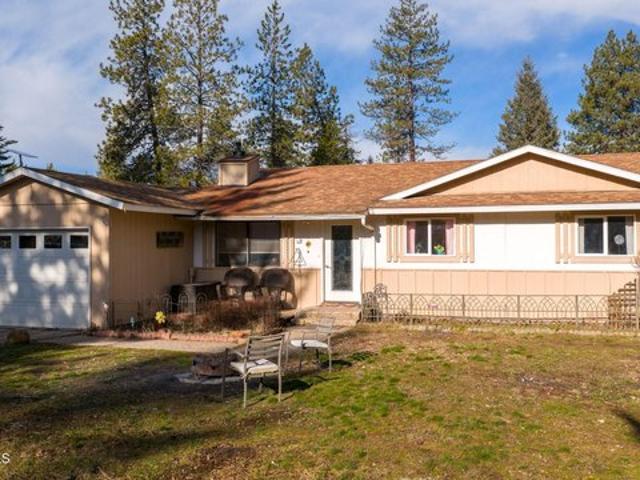 House for sale in Athol, Idaho