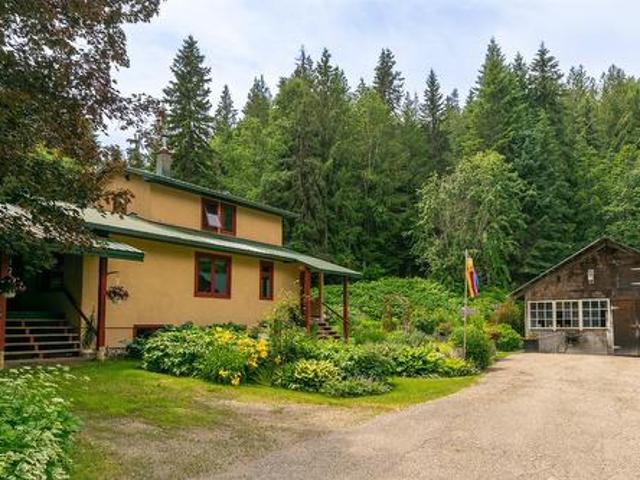 House for sale in Enderby