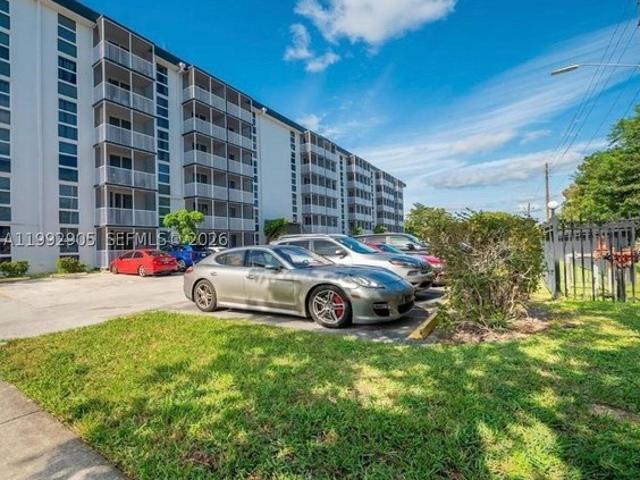 Condo for sale in North Miami Beach, Florida
