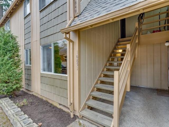 Townhouse for sale in Oregonia