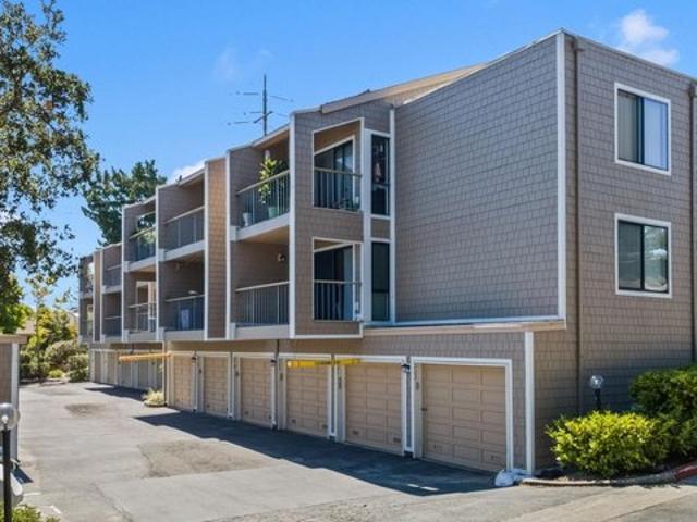 Condo for sale in San Mateo, California