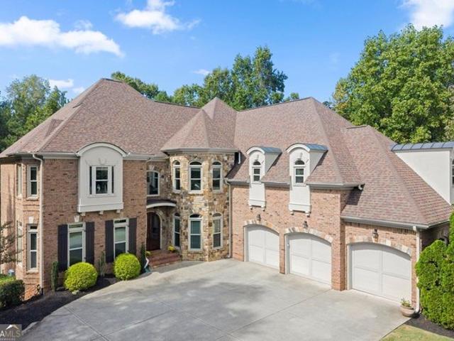 House for sale in Alpharetta, Fulton County