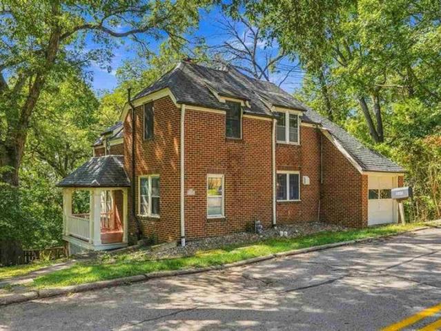 House for sale in Iowa City, Iowa