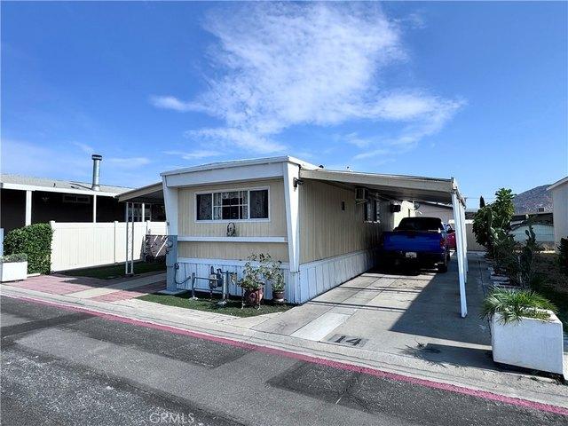 House for sale in Fontana, San Bernardino County