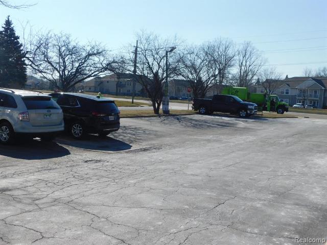 Commercial for sale in Clinton Township