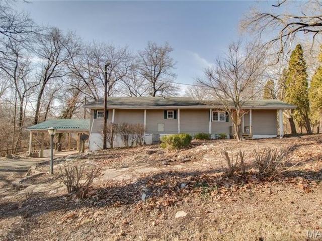 House for sale in Jersey, Illinois