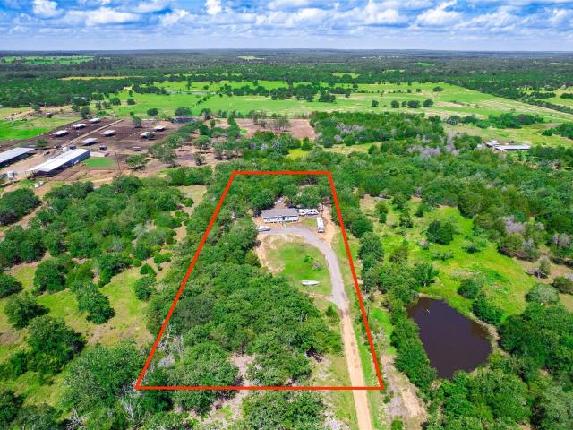 House for sale in Paige, Texas