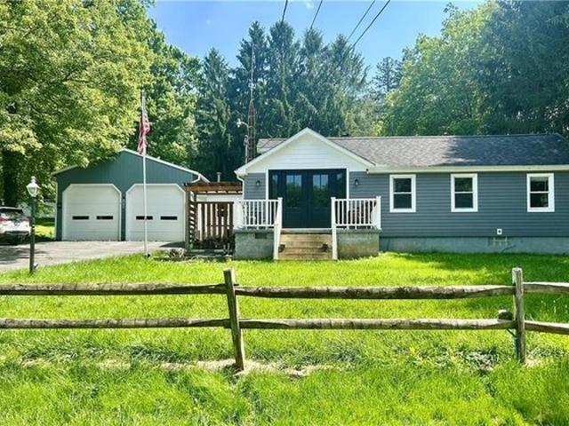 House for sale in Hillsville, Pennsylvania