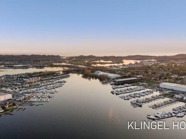 Condo for sale in Ferrysburg, Michigan