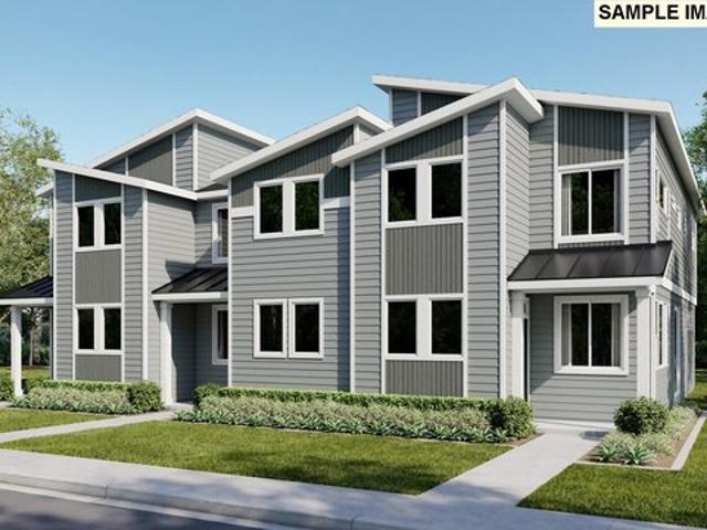 Townhouse for sale in Oregonia