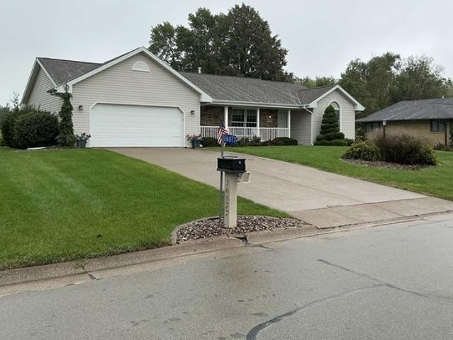 House for sale in Peosta, Dubuque County