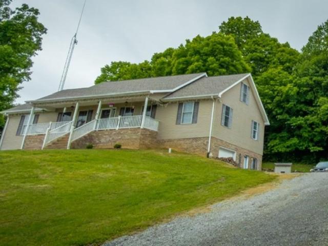 House for sale in Drakesboro, Kentucky