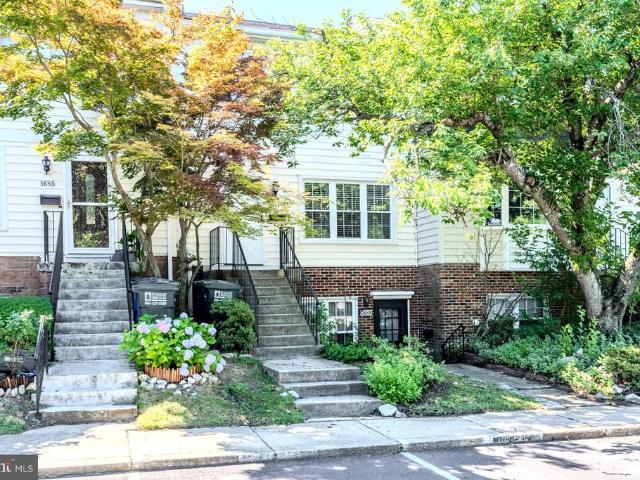 Condo for sale in Crofton, Maryland