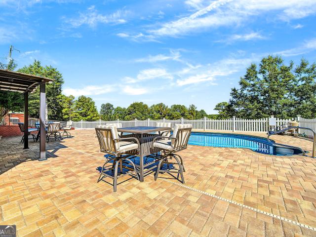 House for sale in Hickman Forks, Thomaston