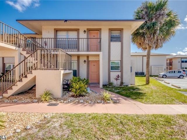 Condo for sale in Fort Myers, Florida