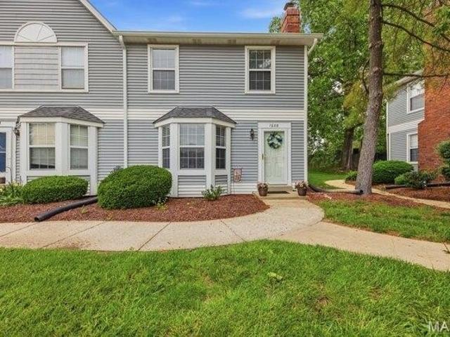 Townhouse for sale in Saint Charles, Missouri