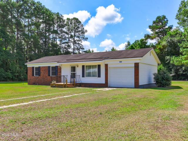 House for sale in Warsaw, North Carolina