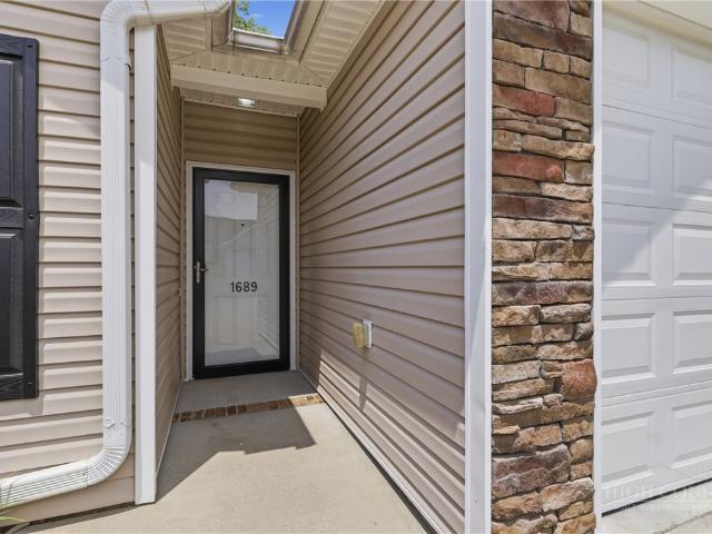 Townhouse for sale in Pfafftown, North Carolina