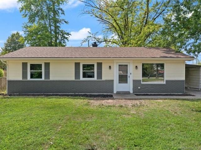 House for sale in New Albany, Indiana