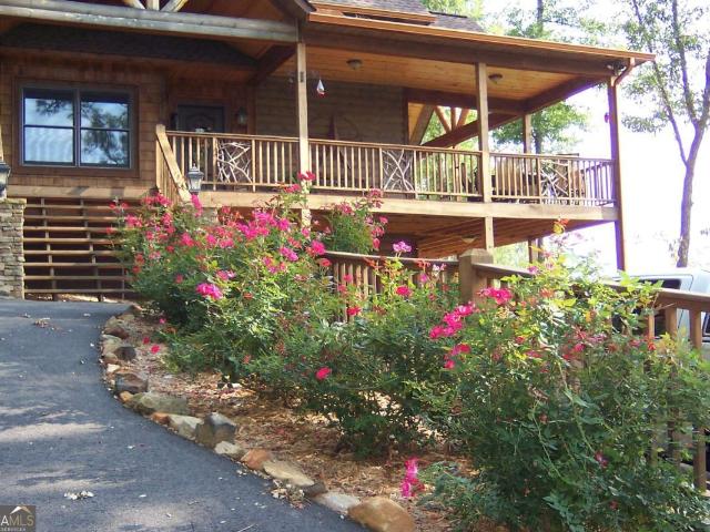 House for sale in Hiawassee, Georgia