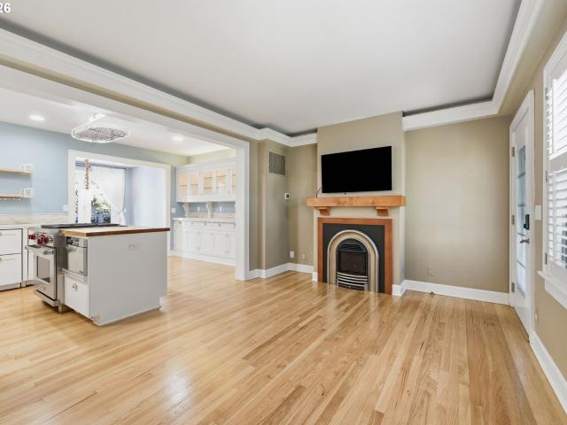 Condo for sale in College Hill, Eugene