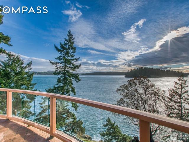 House for sale in Orcas, Washington