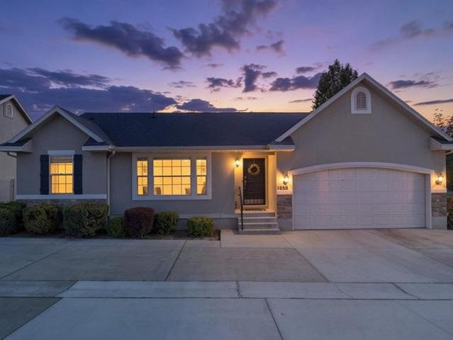 House for sale in Springville, Utah