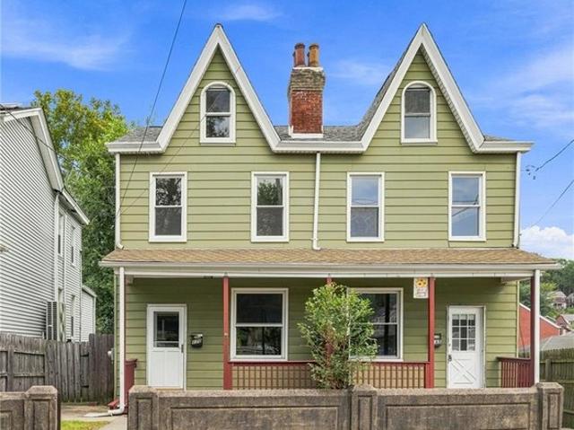 House for sale in Pittsburgh, Allegheny County