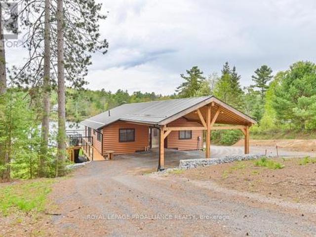 House for sale in Addington Highlands, Ontario