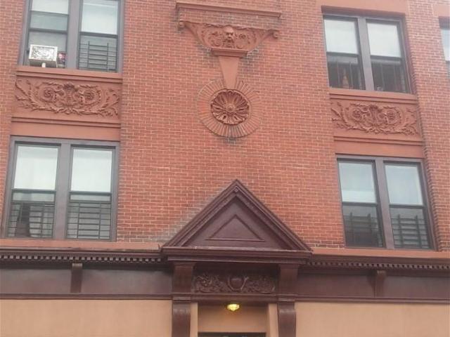 Property for rent in Glenwood, New York
