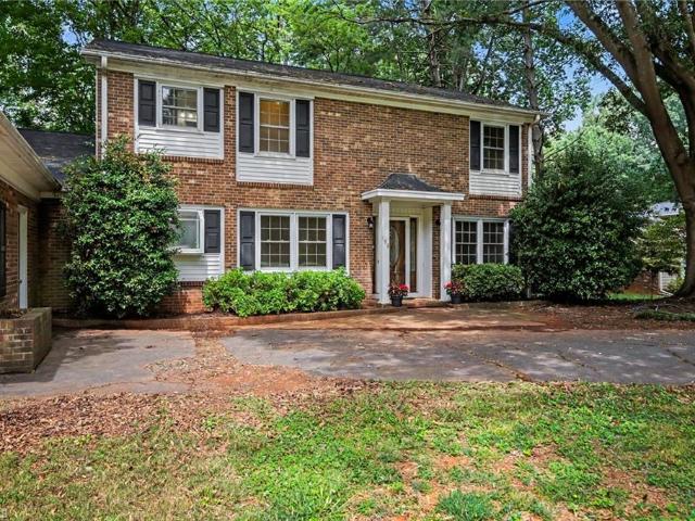 House for sale in Advance, North Carolina