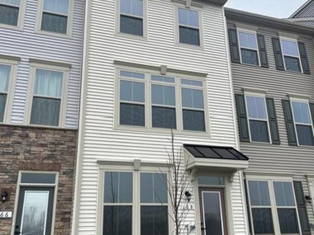 Townhouse for sale in Gibsonton, Maryland