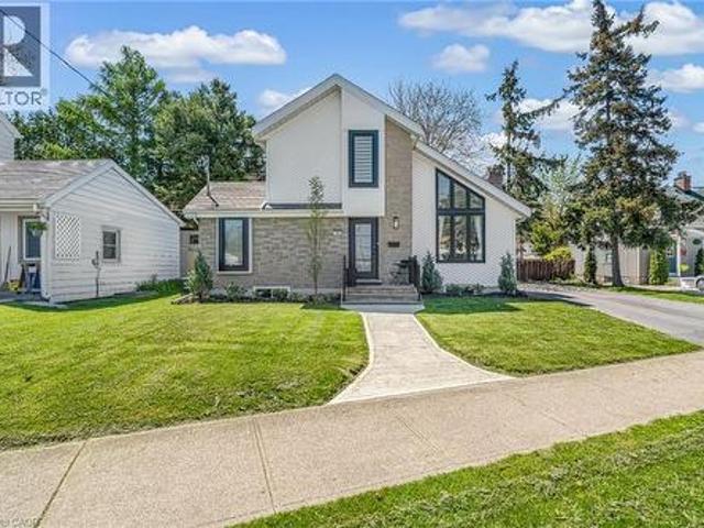House for sale in Niagara, Ontario