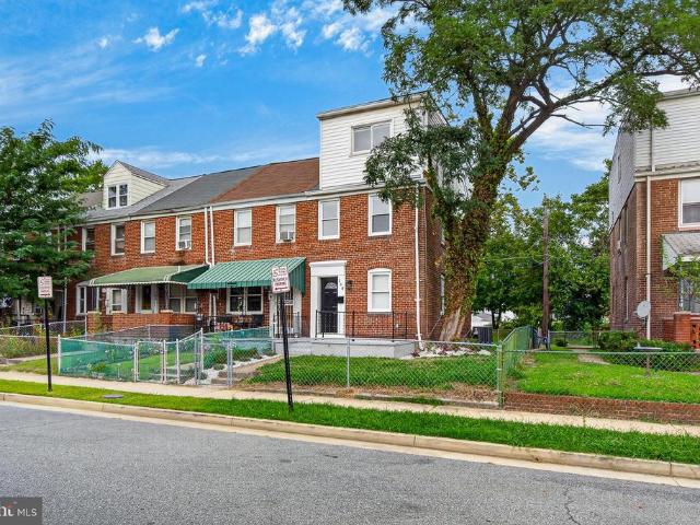 Townhouse for sale in Dundalk, Maryland