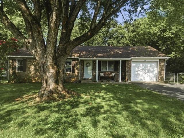 House for sale in Auburn, Kentucky
