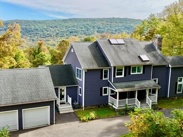House for sale in Kent, Connecticut